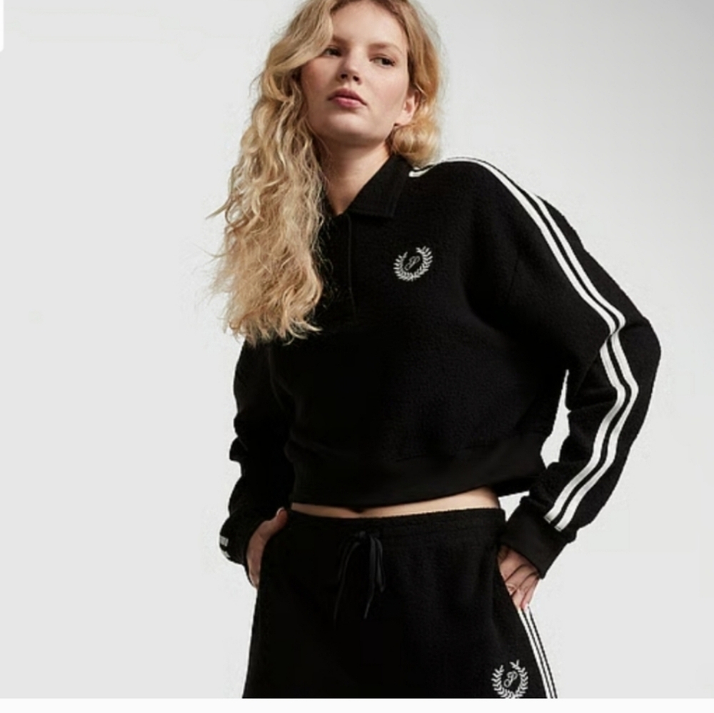Victoria Secret‎ Pink Reverse Fleece Cropped Polo Sweatshirt Small Color Black